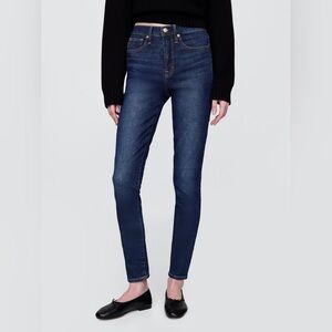 Gap High Rise True Skinny Jeans in Dark Indigo Size 27 Petite